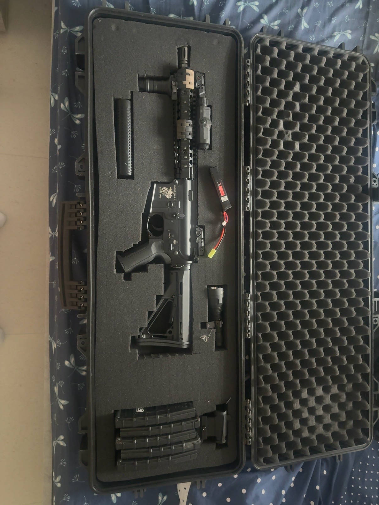 MARINE ENV. M-4 / 5.56MM NATO 
